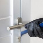 CORNIERE-ANTI-PINCES